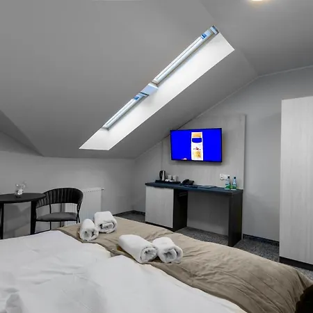 Sniezka לינה וארוחת בוקר 3*